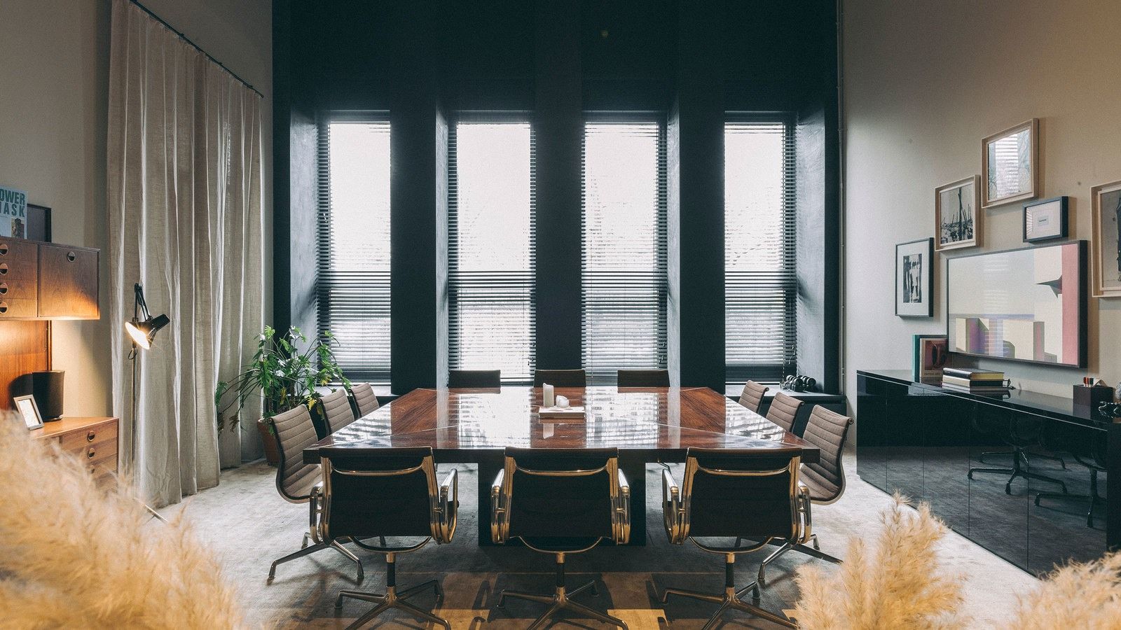 Board Room14 lowres 1