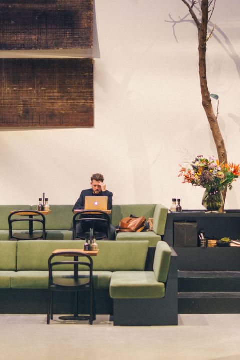 Flexible workspot - Coworking Brussels - Fosbury and Sons Albert